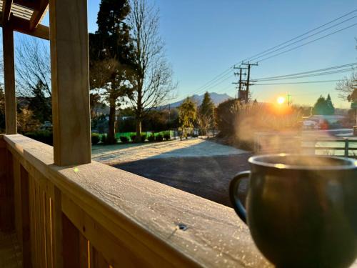 Ohakune Apartment | Modern Mountain Retreat
