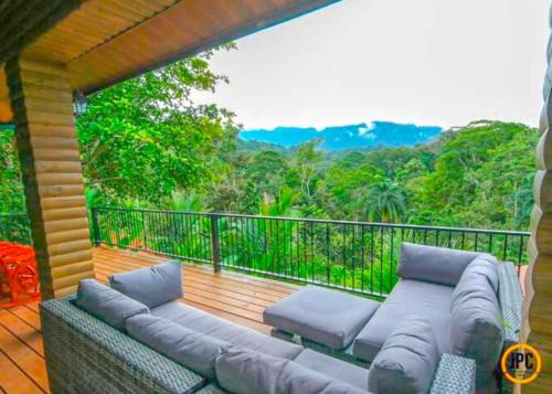 Platanillo House | Modern Mountain View Home by Nauyaca Waterfall
