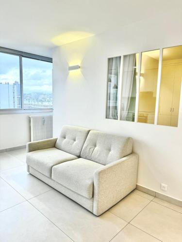 Asiatique Apartment | Modern Parisian flat Quartier asiatique Choisy