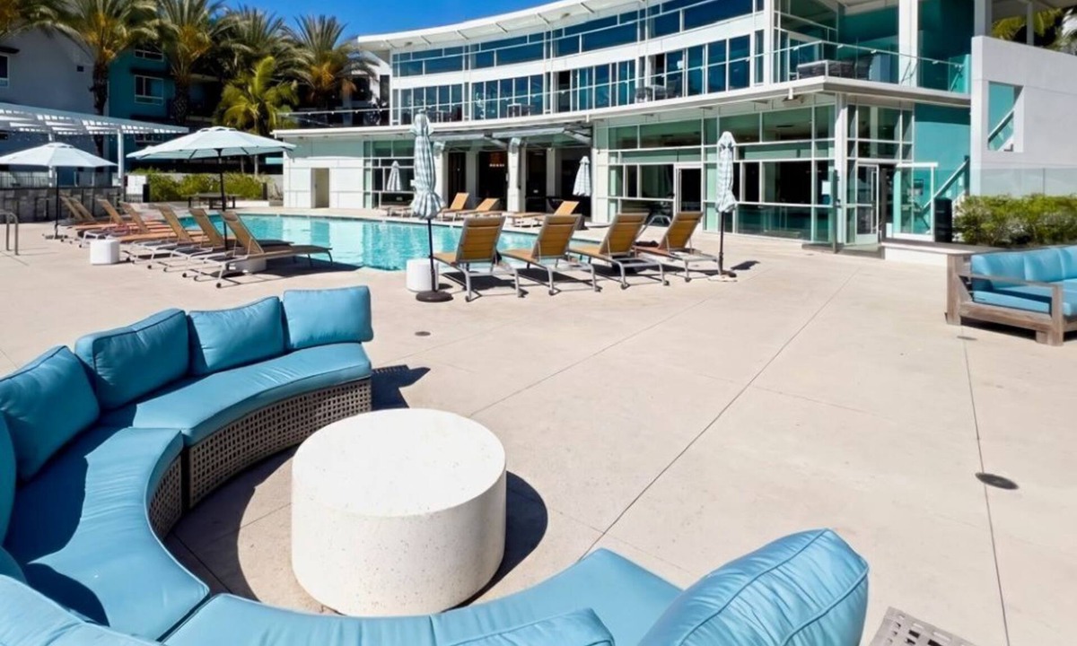 Kearny Mesa Apartment | Modern Pet Friendly 2BR San Diego Stay, Near Attractions, Downtown & Beaches