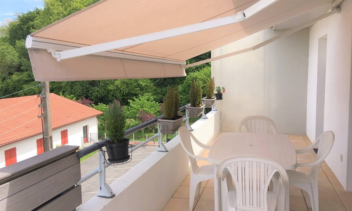 Saint-Jean-de-Luz Apartment | Modern property with large balcony and parking