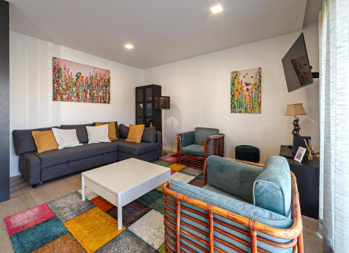 Ilhavo Apartment | Modern & Quiet 2BR 2 Baths 4 Balconies & Lift