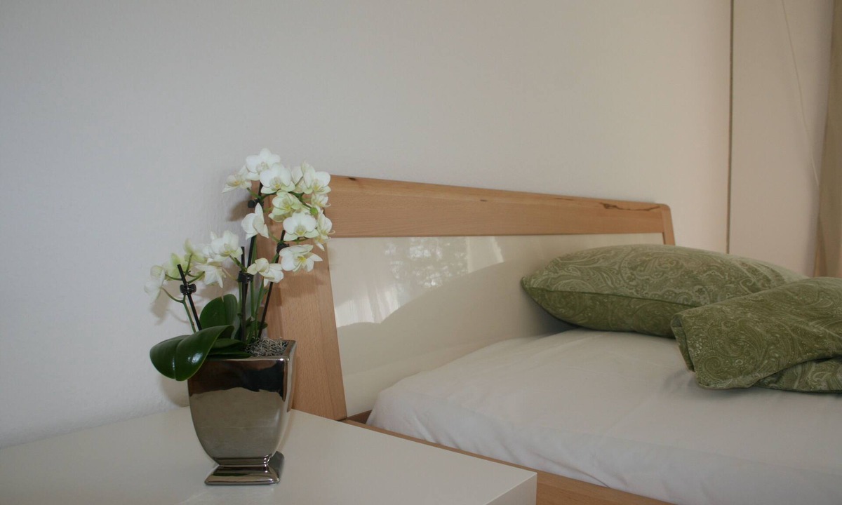 Langensteinbach Apartment | Modern, quiet apartment with privacy in a top location.