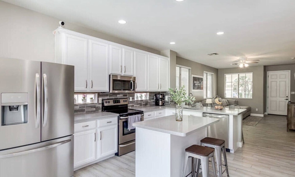 Power Ranch House | Modern Remodel + Amenities Galore!