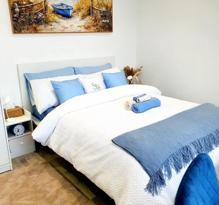 Eltham West House | Modern serviced apartment, near Central London, Greenwich, O2, Canary Wharf - FREE Parking