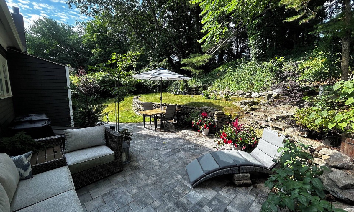 Johnston Other | Modern & Spacious Colonial Near Downtown Providence & Brown University - 9 min