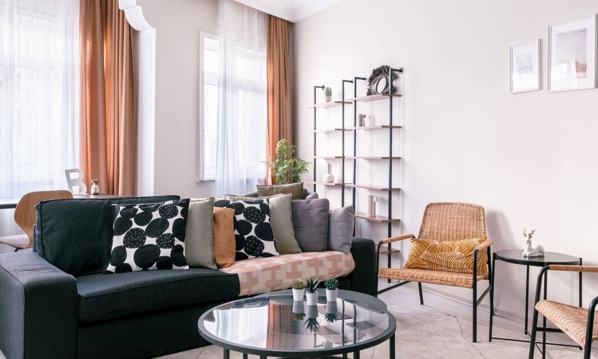 Tophane Apartment | Modern Spacious Flat w Balcony 5 min to Taksim