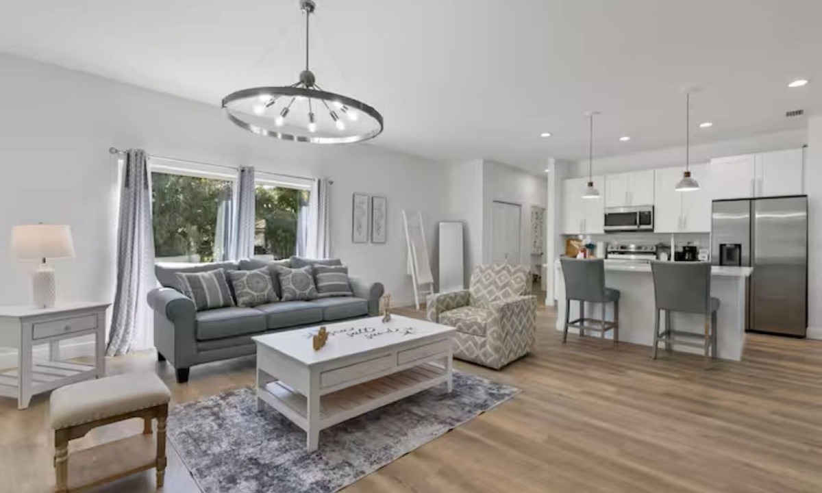 Port Charlotte House | Modern & Spacious 4 2 Home Great for Families!