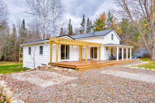 Stark House | Modern Stark Home w/Game Room, Grill & Fire Pit