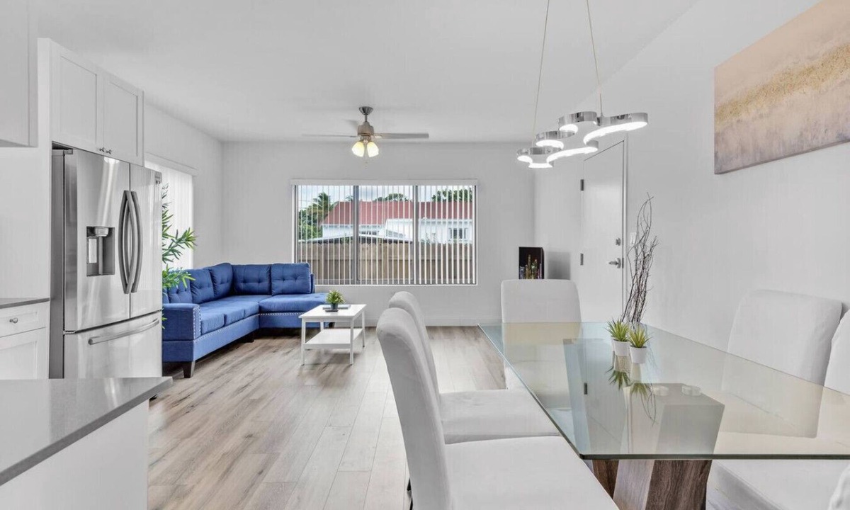 Seybold Apartment | Modern Stay Minutes from Wynwood & Design District