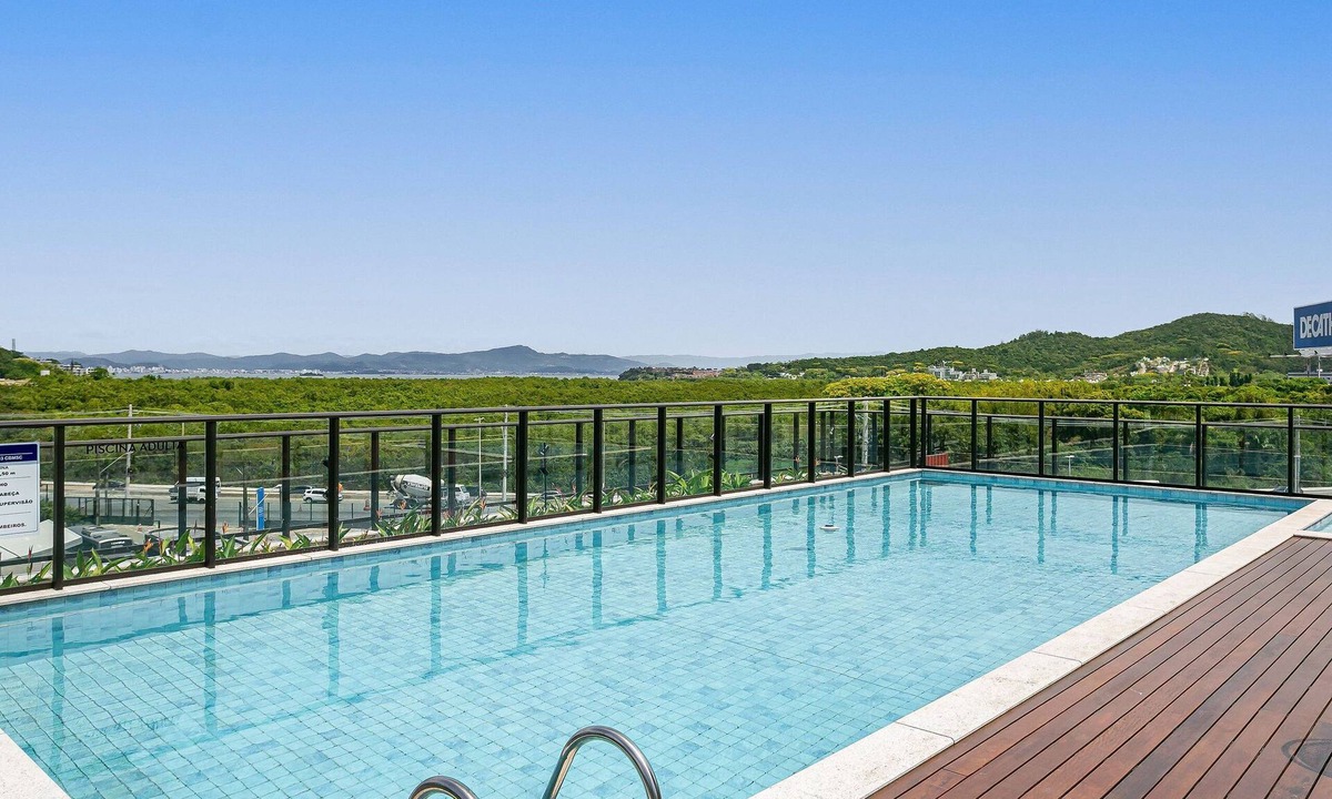 Saco Grande Apartment | Modern Studio | 600MB | Pool & Gym #SG01