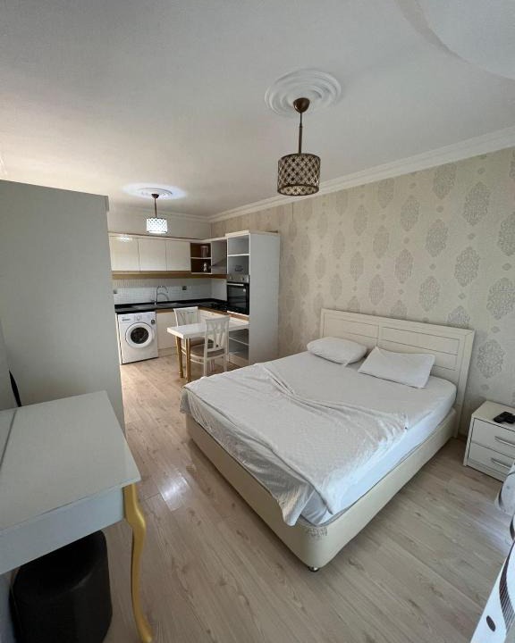 Akbuk Apartment | Modern Studio Flat in Didim with Shared Pool