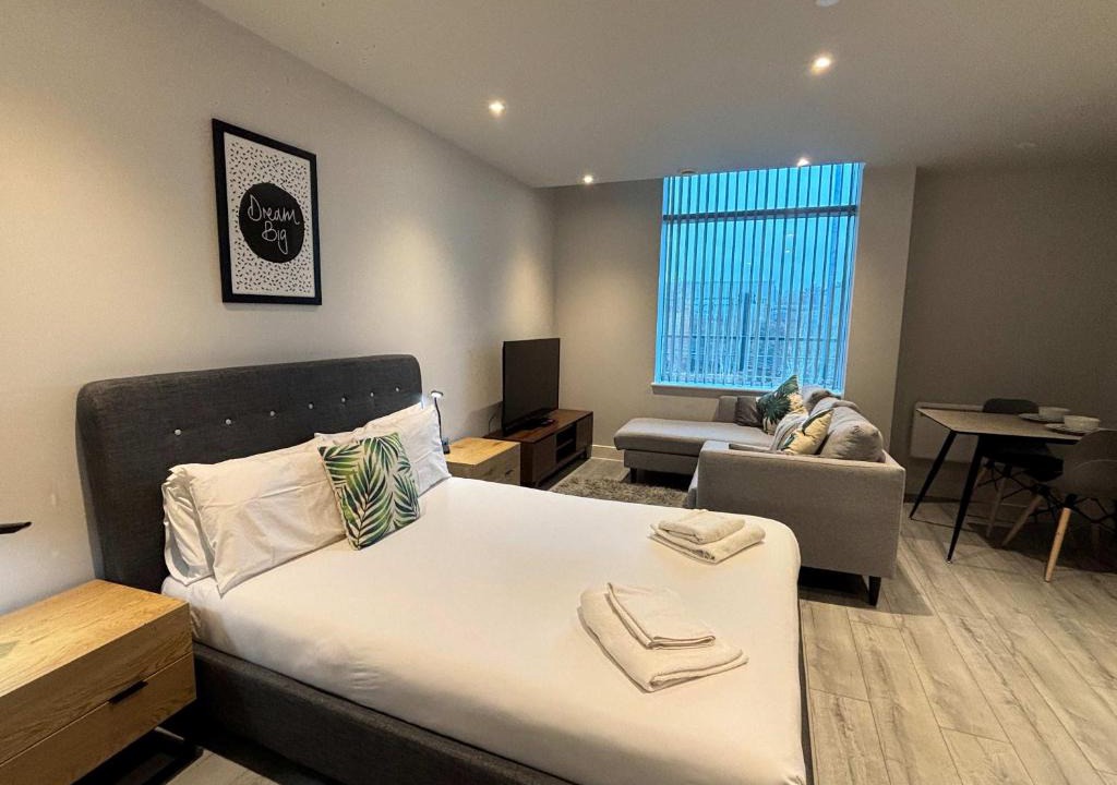 Bracknell Apartment | Modern Studio in Bracknell with free Parking