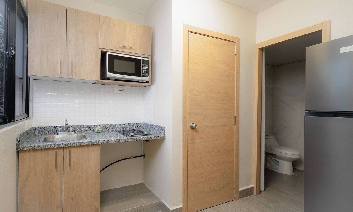 Gascue Condo | Modern studio in Gazcue: minutes from Colonial Zone & Incipler