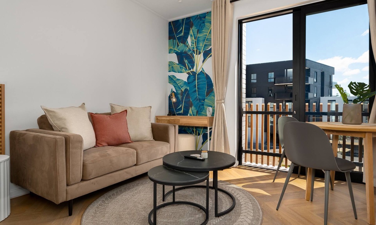Century City Apartment | Modern Studio In Heart of Century City