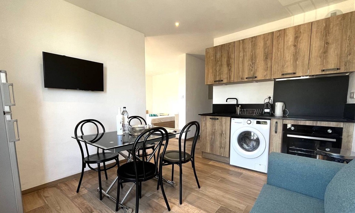 Bastia Apartment | Modern studio with view in Bastia and free parking