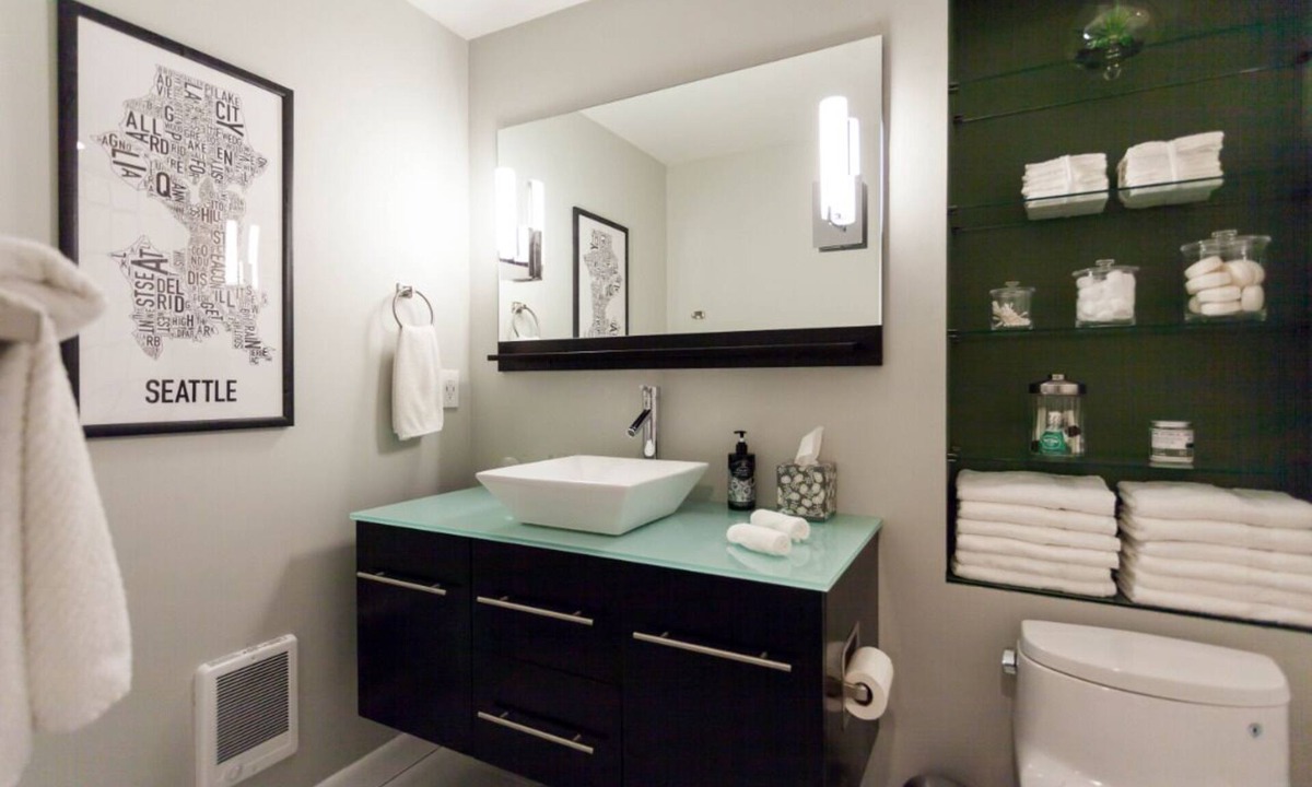 Fremont Apartment | Modern/Stylish Studio in charming Fremont neighborhood