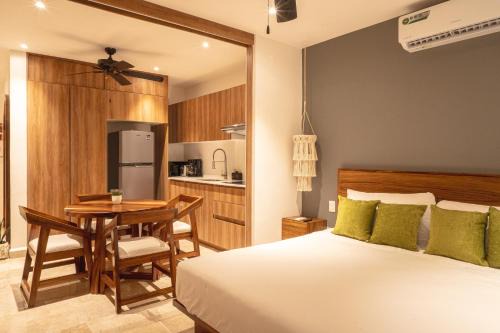 Zama Apartment | Modern Tulum Apt Sleeps 2