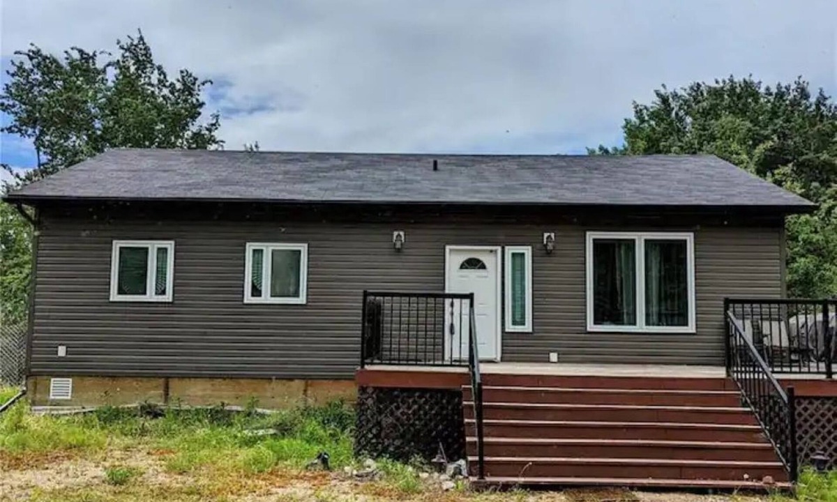 Big River Cabin | Modern, Upscale Cabin Retreat - Delaronde Lake, SK