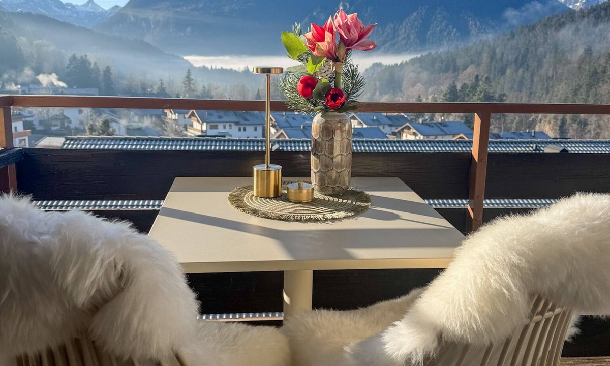 Mitterbach Apartment | Modern vacation apartment with view of the Watzmann incl. pool and infrared cabin