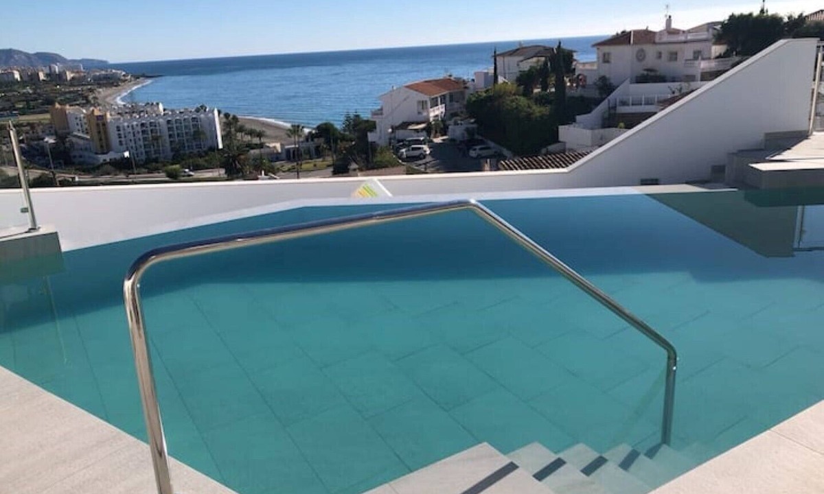 Punta Lara Villa | Modern Villa & Infinity Pool - best sea & mountain views in Nerja Sleep up to 7