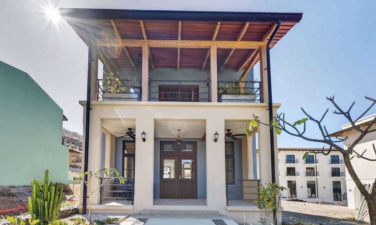 Las Catalinas House | Modern Villa with Private Pool