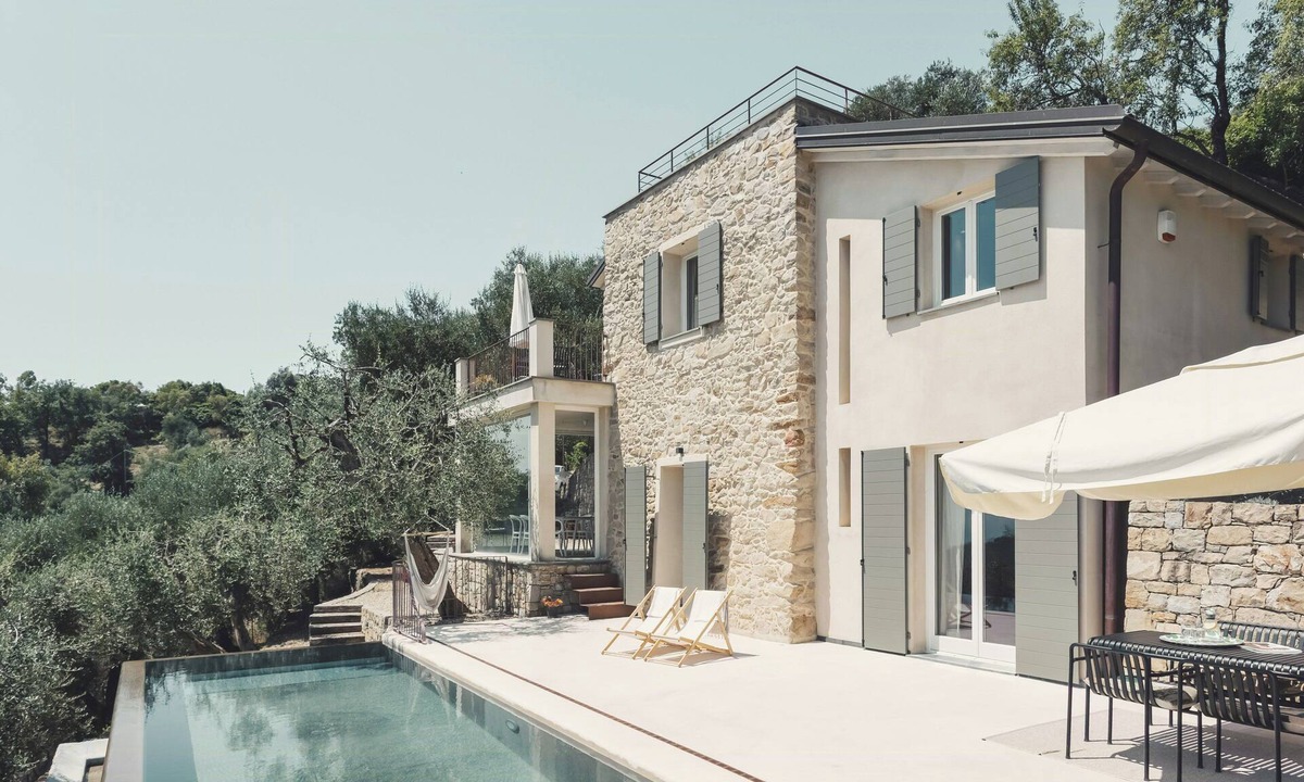 Vallebona House | Modern villa with sea view in Vallebona