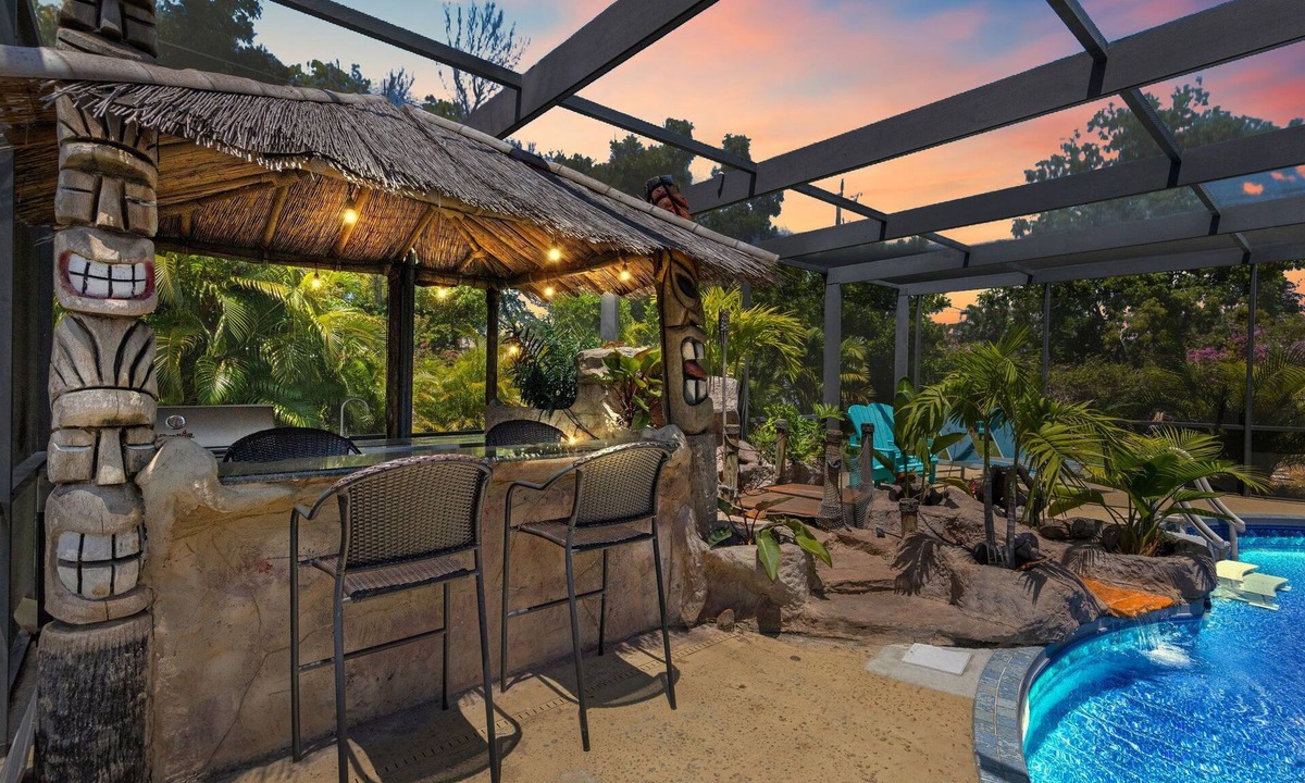 Yacht Club House | Modern Waterfront w/ Dock, Firepit & Heated Pool!