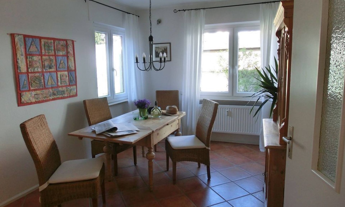 Schweinfurt Apartment | Moderne, liebevoll ausgestattete 3-Zimmer-EG-Wohnung mit guter Verkehrsanbindung