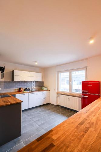 Niederschopfheim Apartment | modernes Apartment mit 3 Schlafzimmern Balkon nähe Europapark