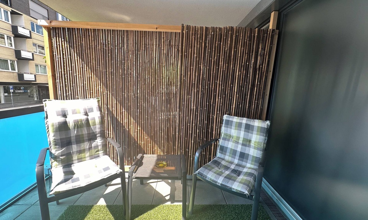 Universitat Apartment | Modernes Appartement mit Wohnküche Zwischen Stuttgart Hbf und Katharinenhospital