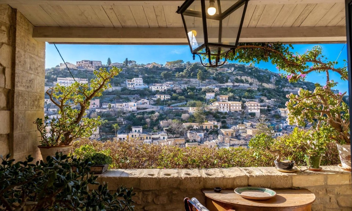 Casa Papa Apartment | Modica Luxury with Terrace