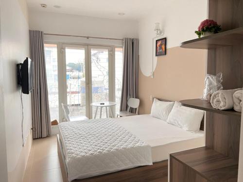 District 3 House | Moka's House