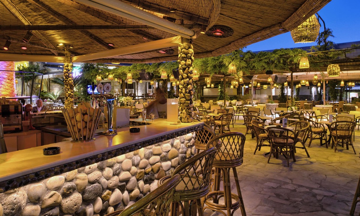 Gouvia Hotel | Molfetta Beach Hotel