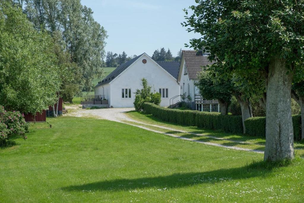 Knebel Apartment | Molshøjgård