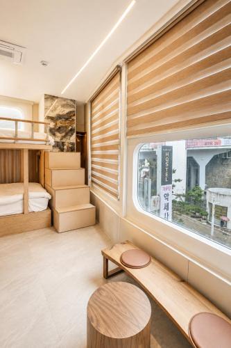 Hoehyeon-dong Hostel | Momentum Hostel Seoul Station