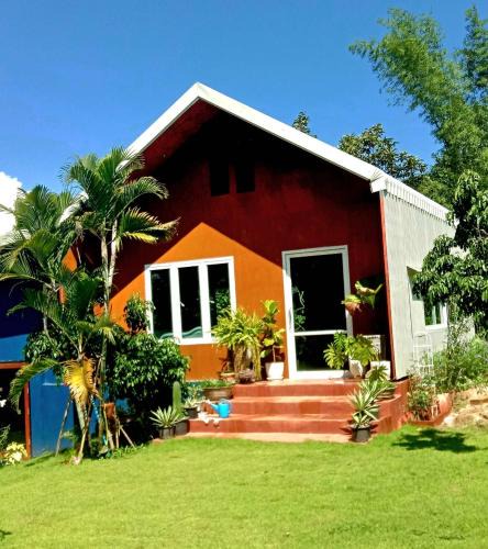 San Pong House | Mon Chang Home