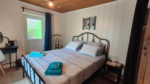 Jougne Bed & Breakfast | Mon Refuge B&B