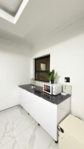 Windhoek Apartment | Mona's Villa