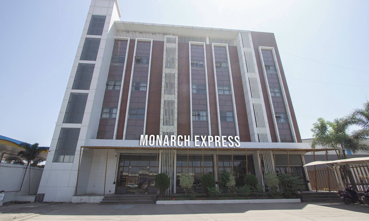 Rajgurunagar Hotel | Monarch Express