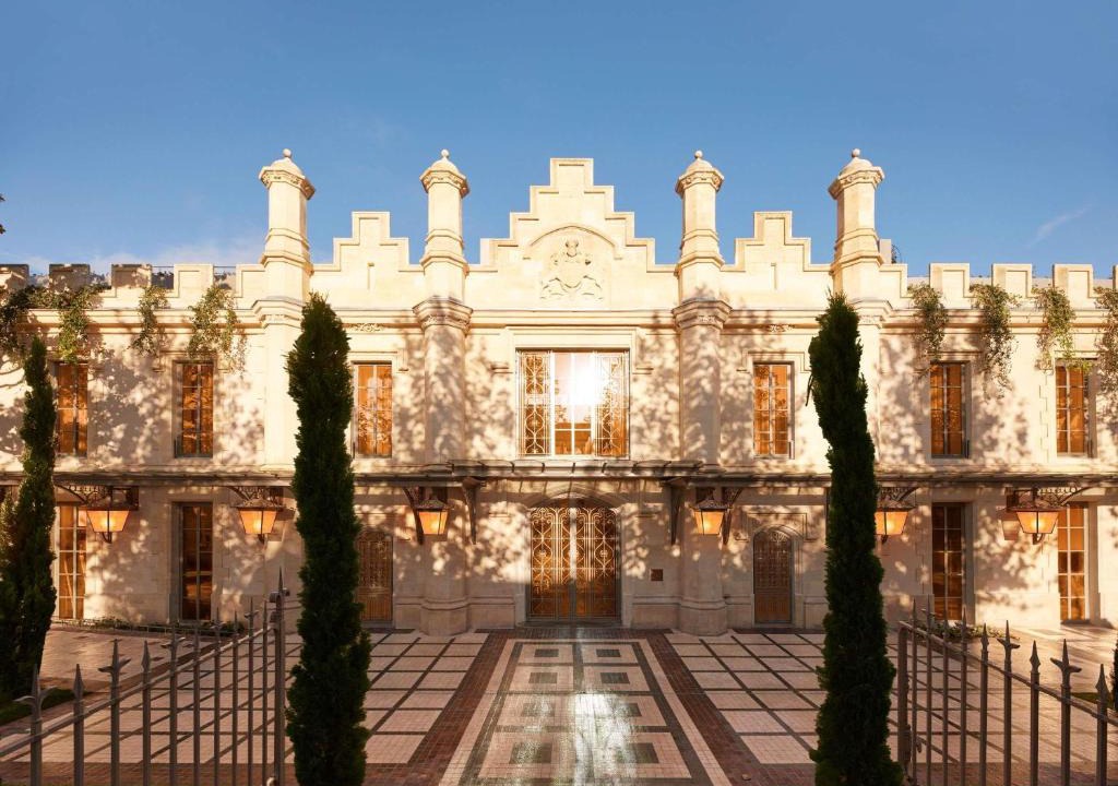 Chartrons Hotel | Mondrian Bordeaux Les Carmes