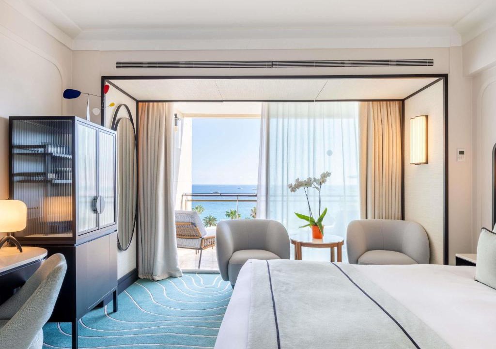 Cannes City Centre Hotel | Mondrian Cannes