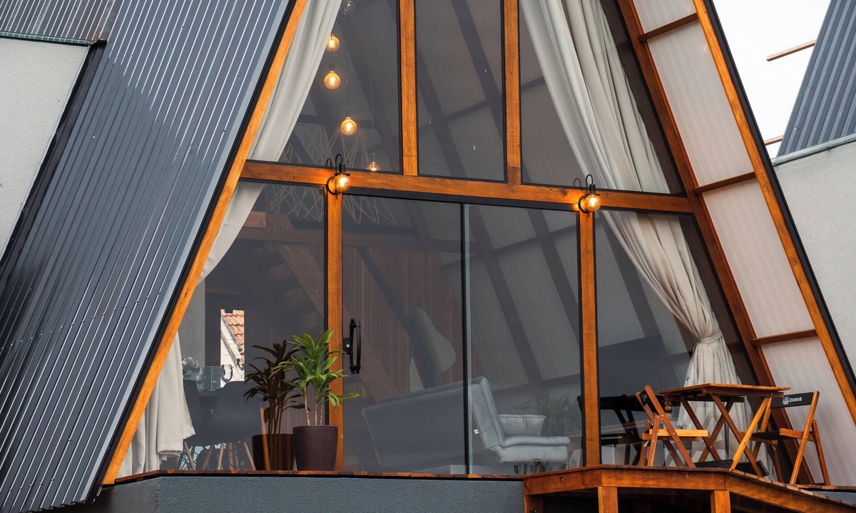 Castro Hotel | Mont Hermon Hotel Castro