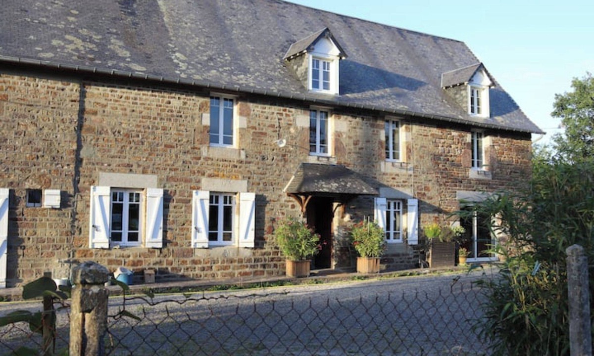 Hambye House | Mont Saint-Michel Ecolodge
