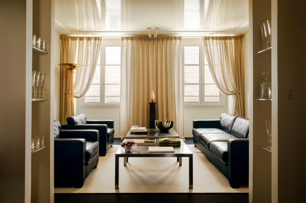 Quartier de la Place-Vendome Apartment | Mont Thabor Vendôme Residence