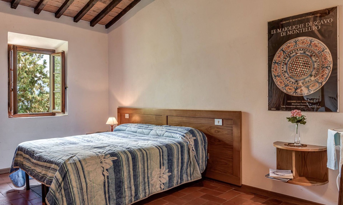 Montebonello Apartment | Monte Apartment with Panoramic Pool in Chianti