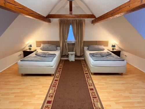 Spiesheim Apartment | Monteur Darius