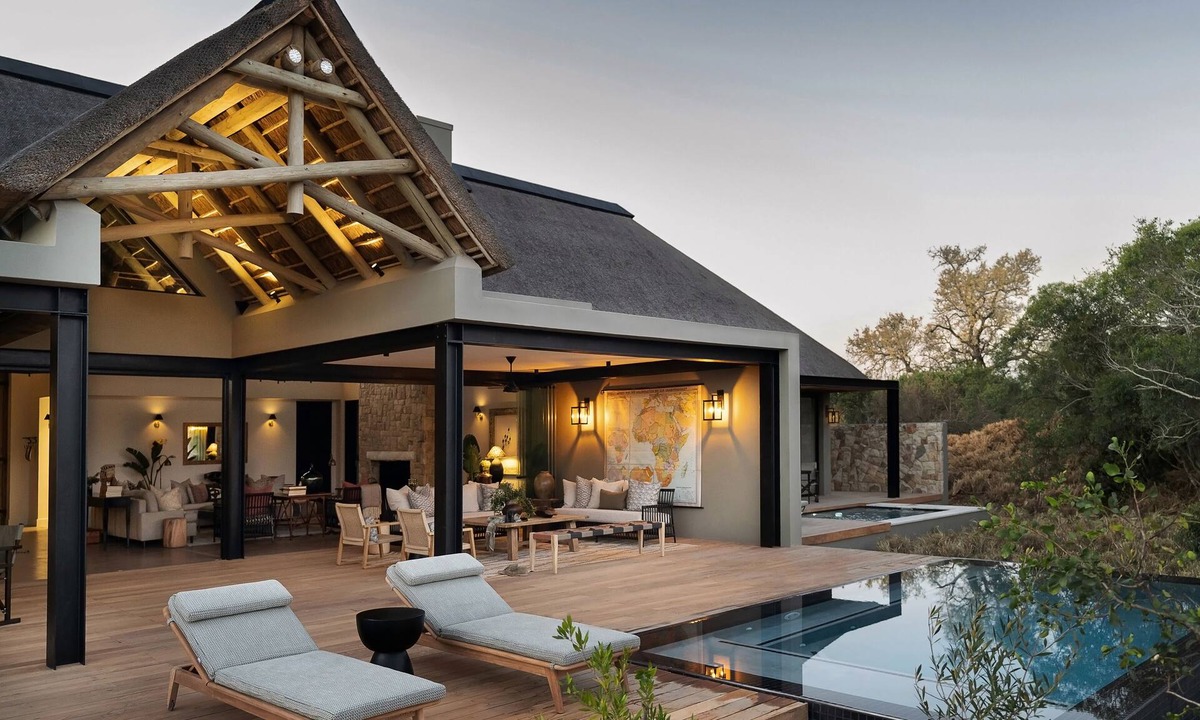 Thorny Bush Game Reserve Cabin | Monwana