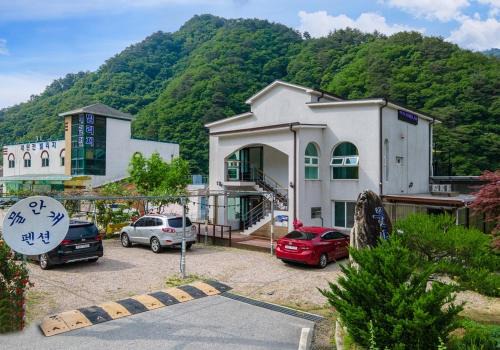 Inje House | Moolangae Pension