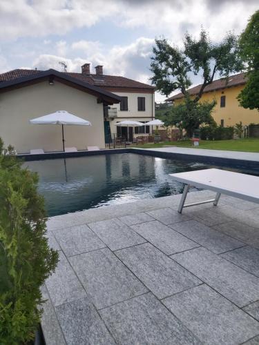 Mongardino House | Moon Garden
